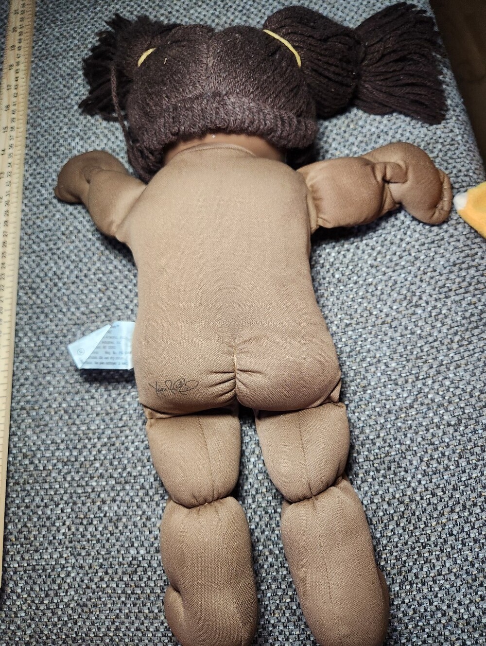 vintage Cabbage Patch Kids doll with brown yarn pigtails and a dark brown fabric - Picture 9 of 12